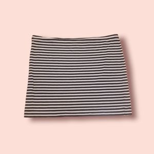 H&M Basics Mini Skirt size large